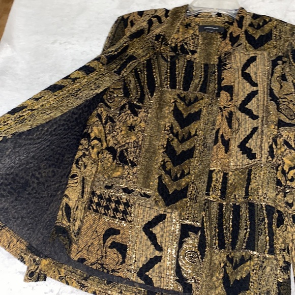 R&M Richards Elegant Black Gold And Tan Twofer Top - Picture 3 of 14